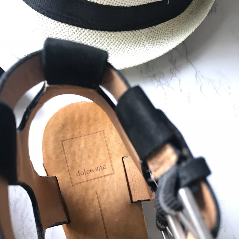Dolce Vita Black nubuck Heels Sandal - Picture 5 of 8